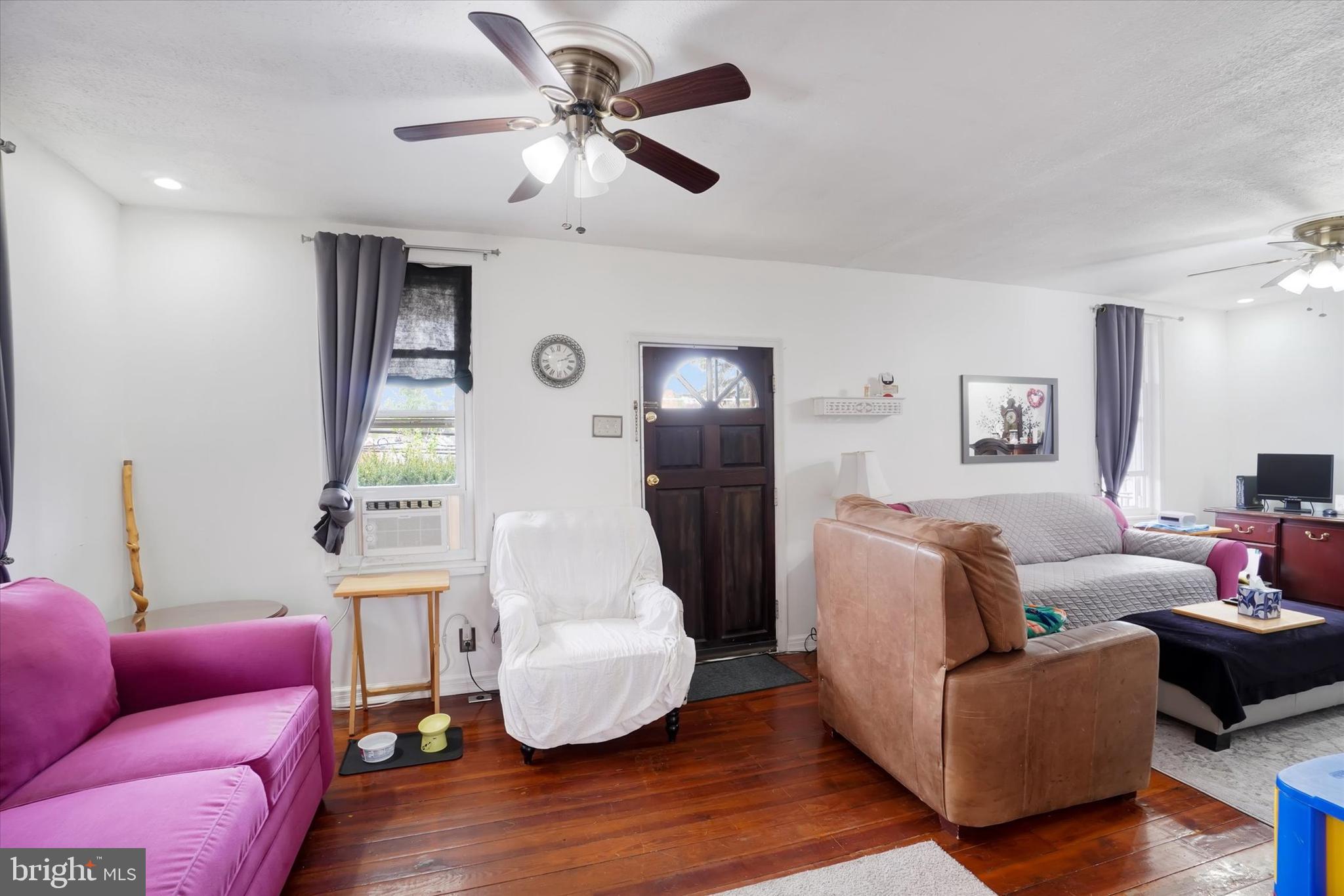 WINDSOR BORO - Residential