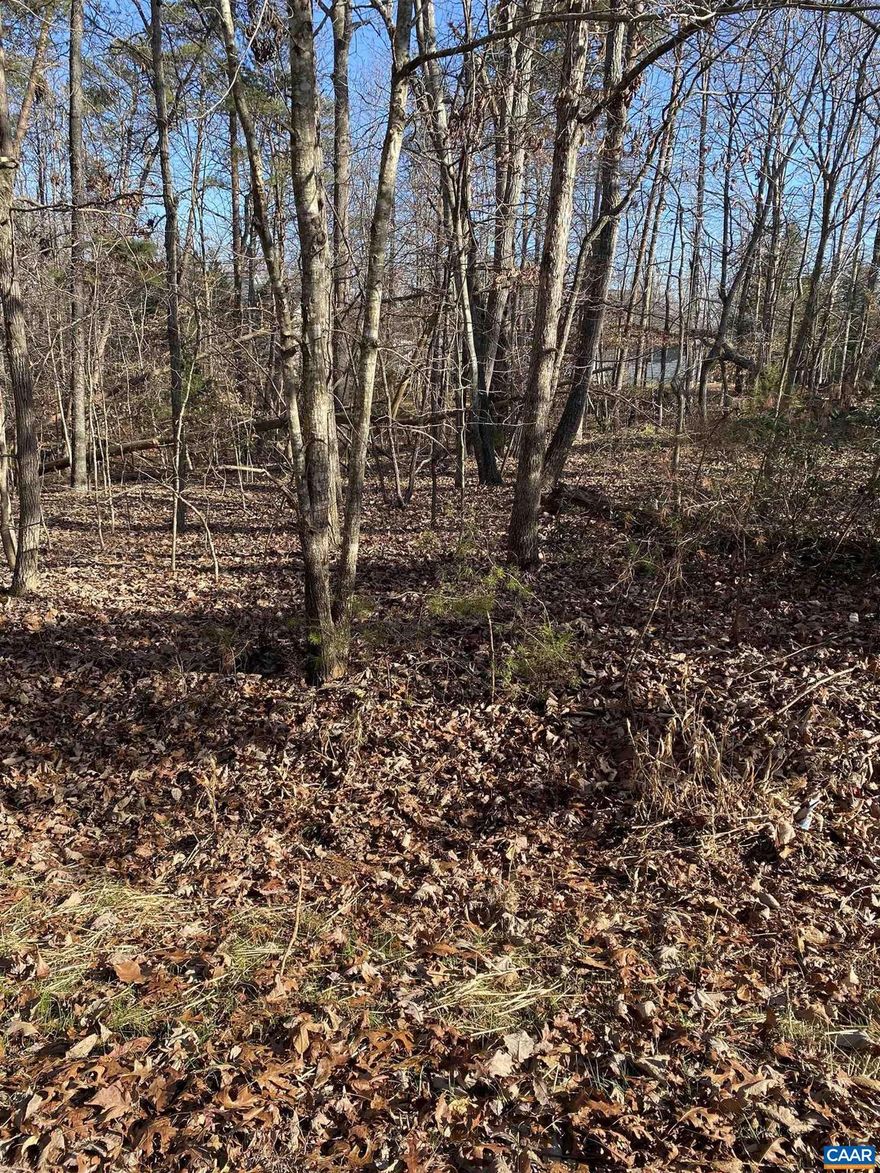 Nice wooded building on Smokewood Dr