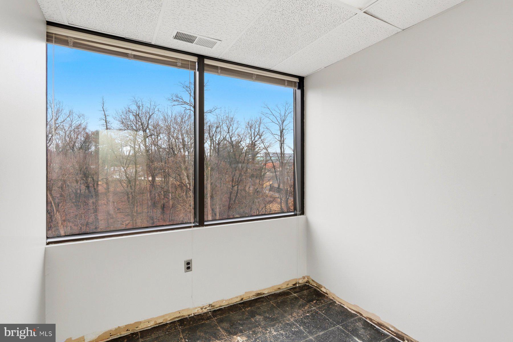 7600 OSLER DRIVE 409