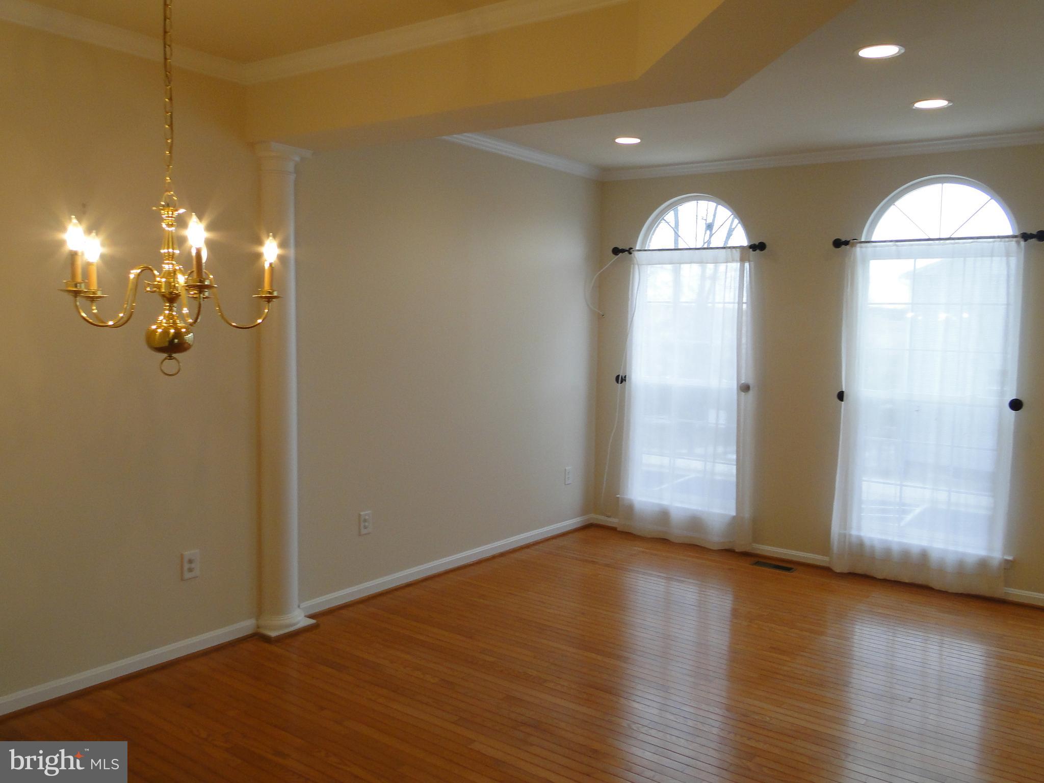 HEATHER GLEN MANOR - Residential