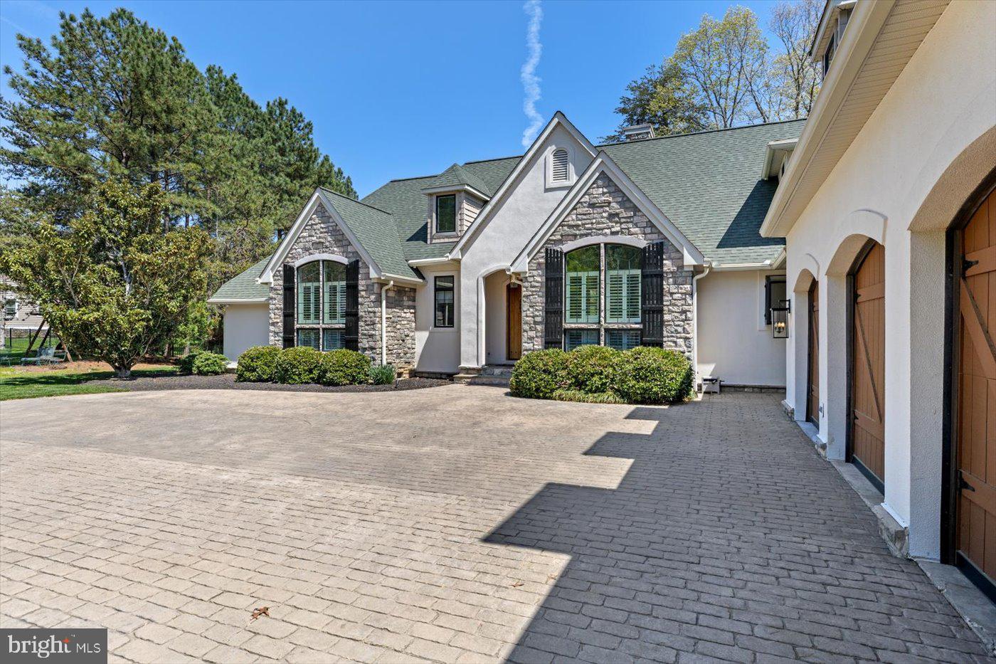 FAWN LAKE - Residential