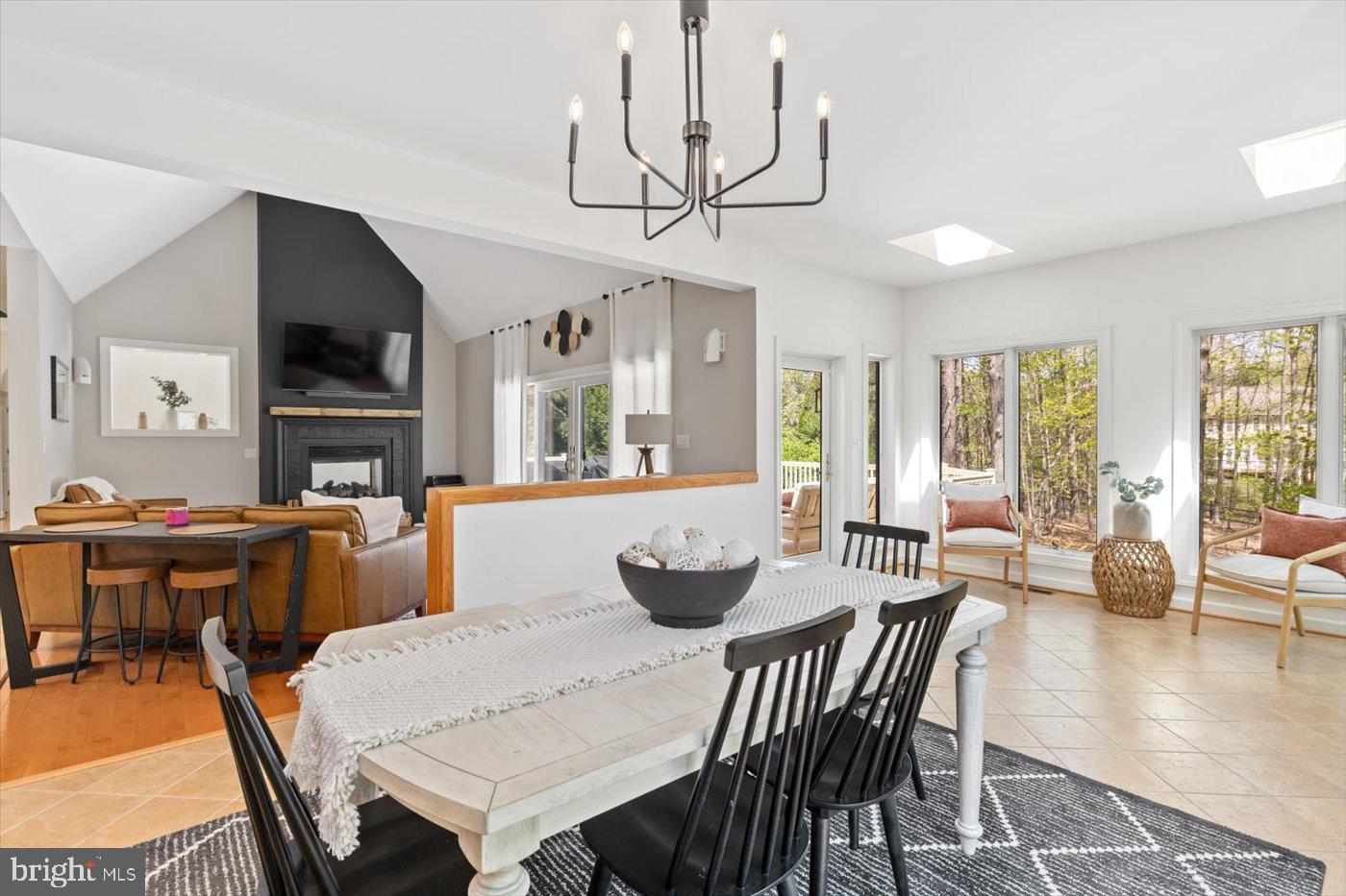 FAWN LAKE - Residential