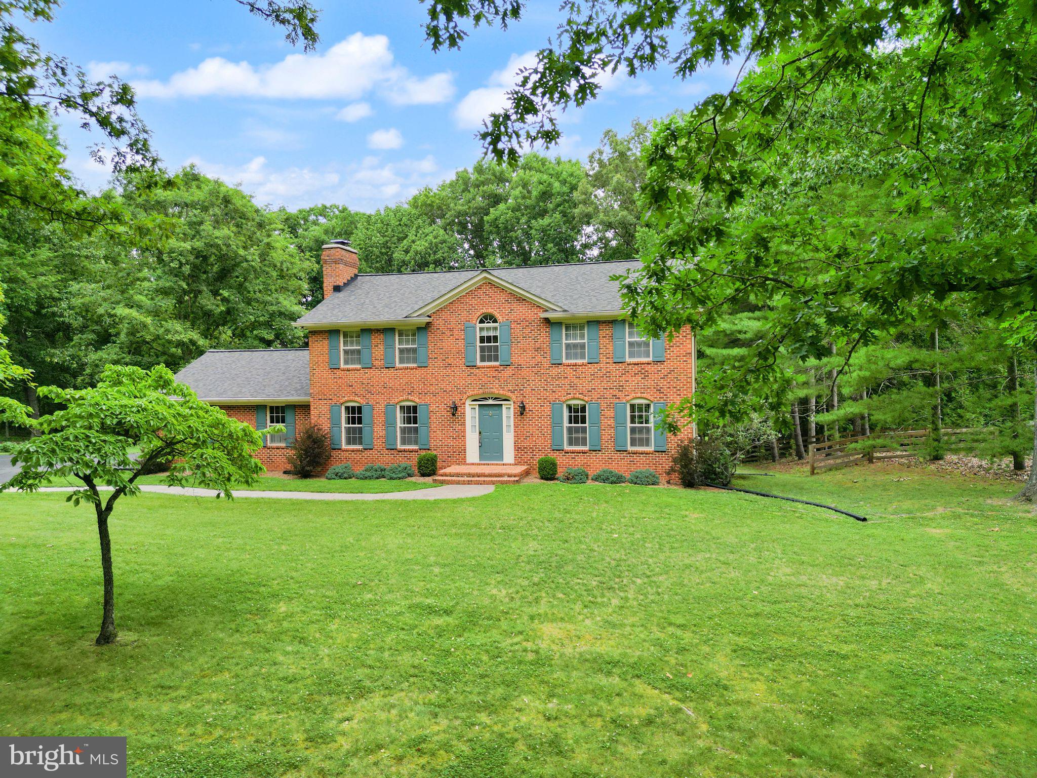 4554 CANTER LANE