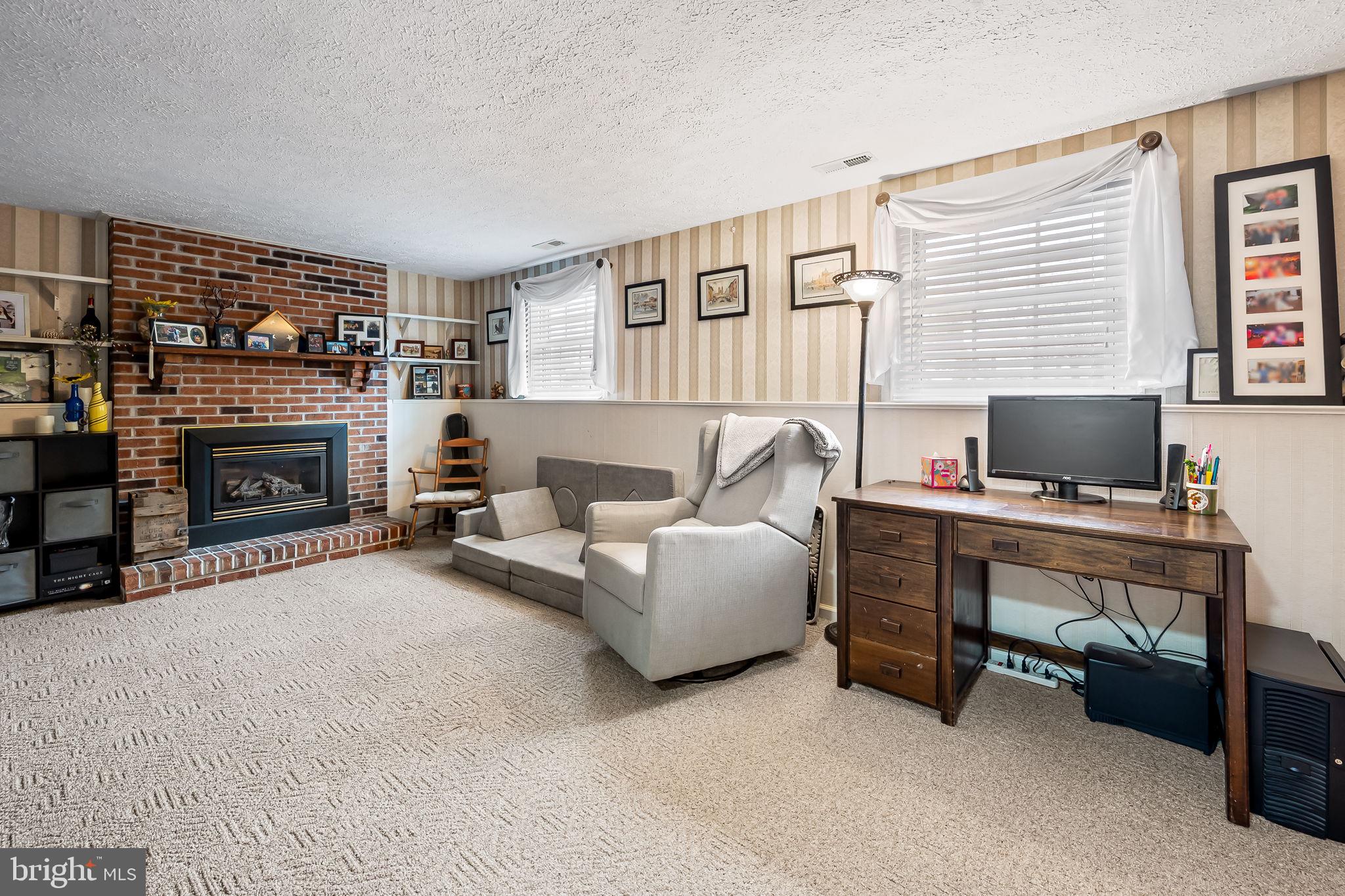 OAKHURST - Residential