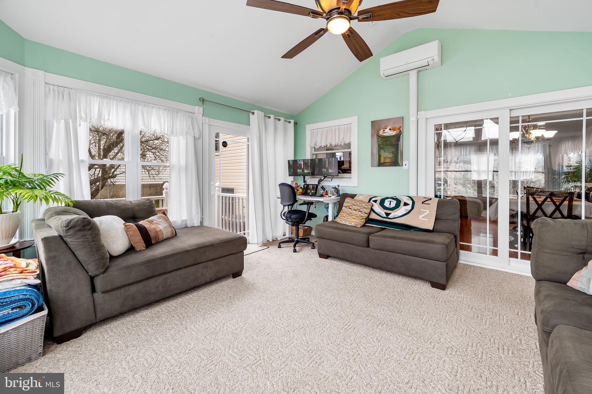 OAKHURST - Residential