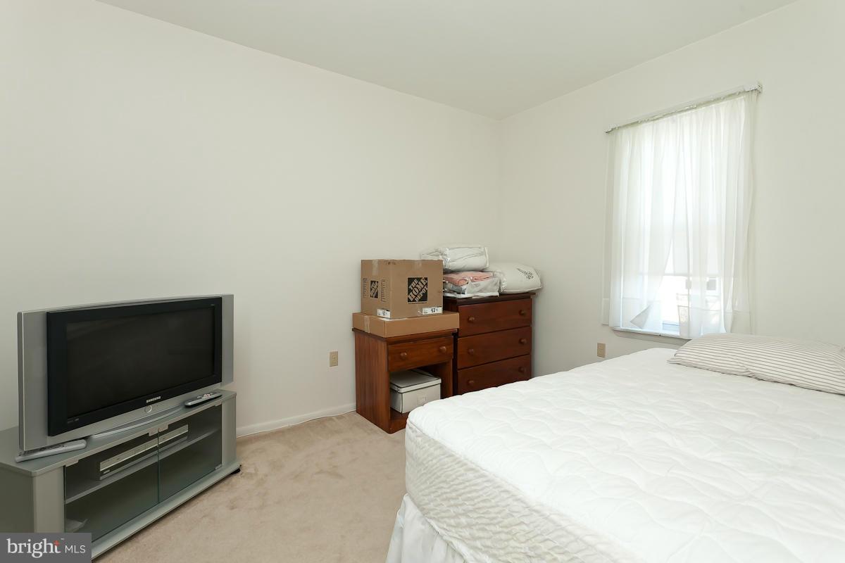 RESERVOIR HILL HISTORIC DISTRICT - Residential Lease