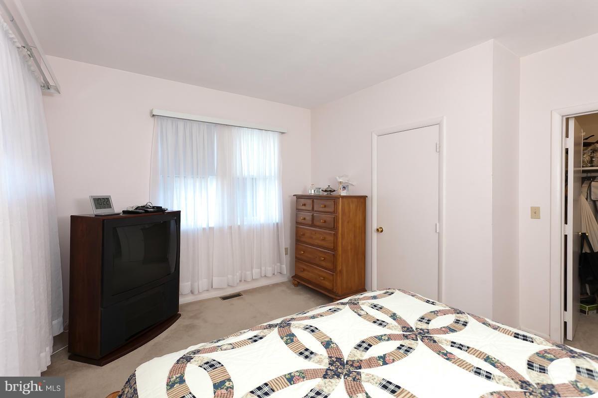 RESERVOIR HILL HISTORIC DISTRICT - Residential Lease