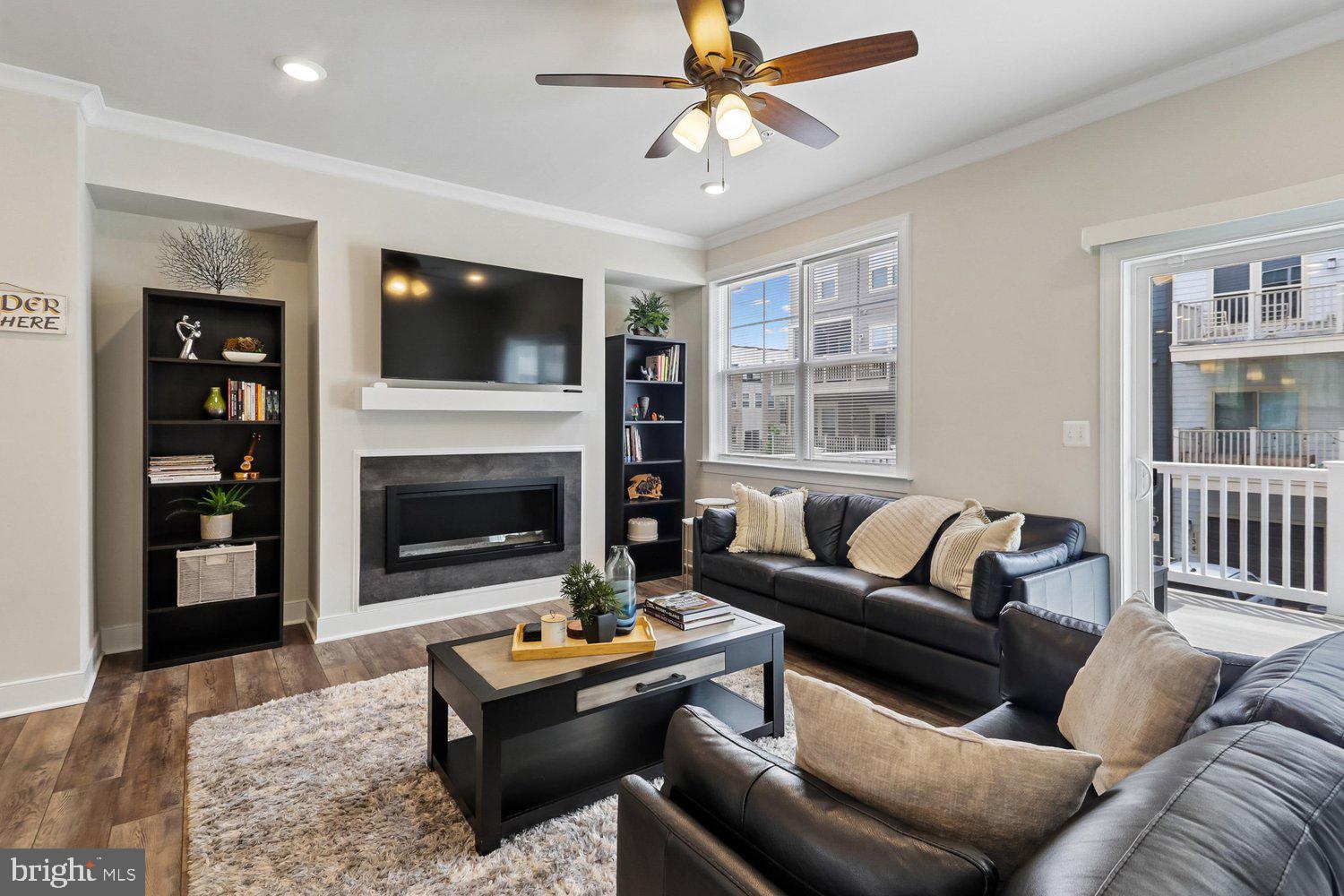 139 DICKENSON DRIVE