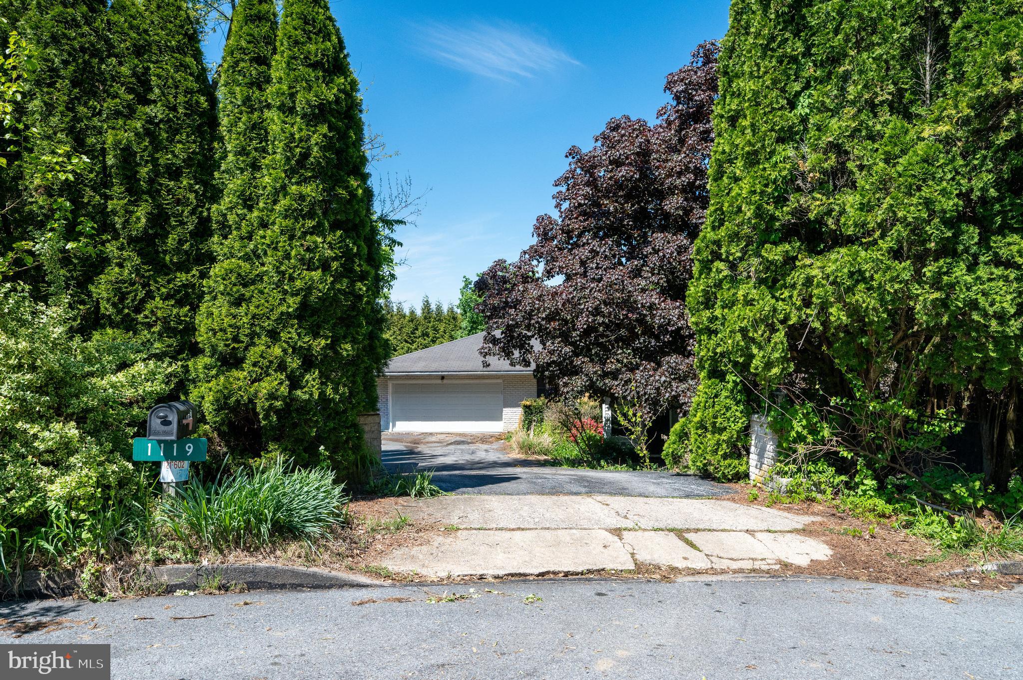 1119 DUNKELBERGER ROAD