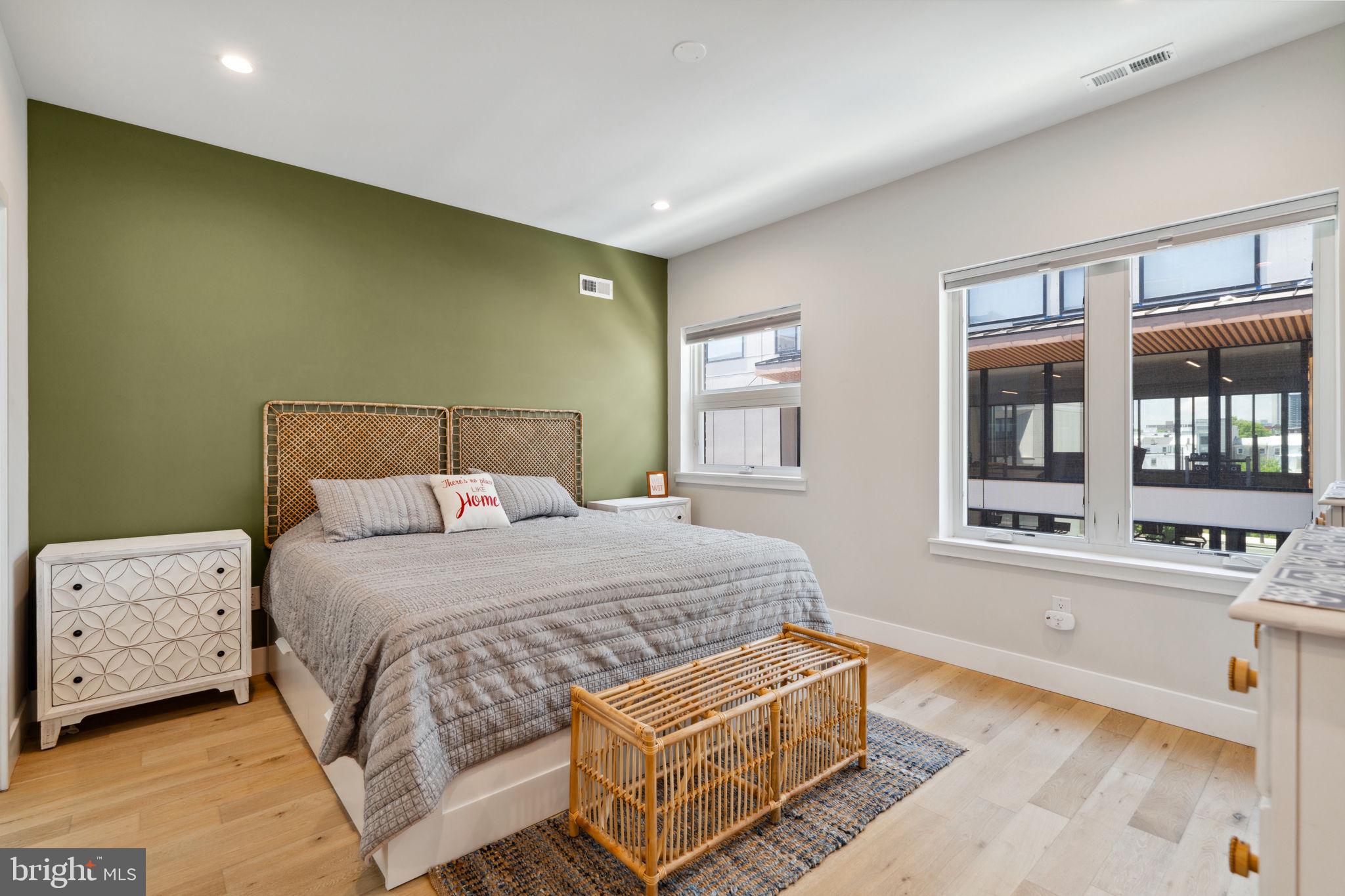 PHILADELPHIA (NORTH) - Residential