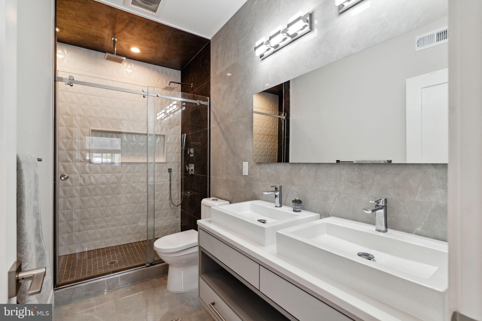 PHILADELPHIA (NORTH) - Residential