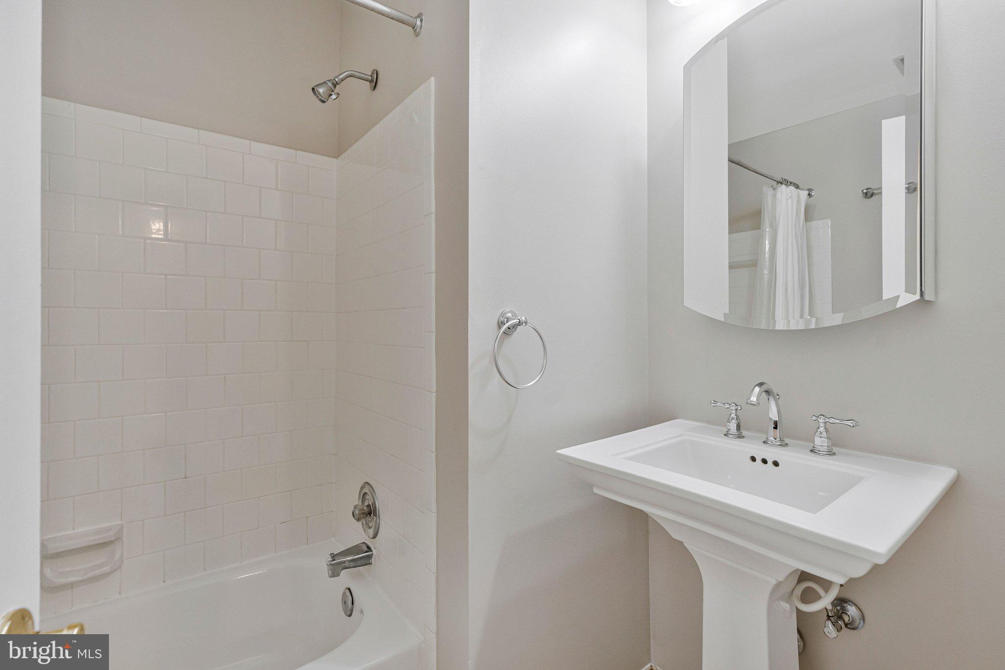 CONCORD VILLAGE - Residential