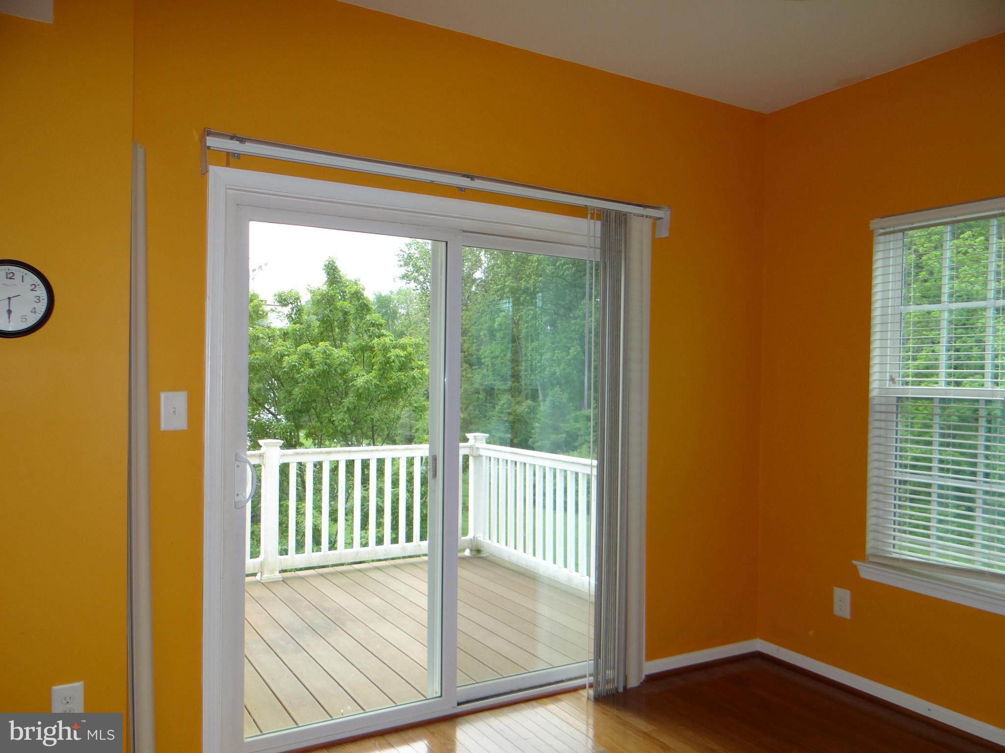 ROUND HILL - Residential Lease