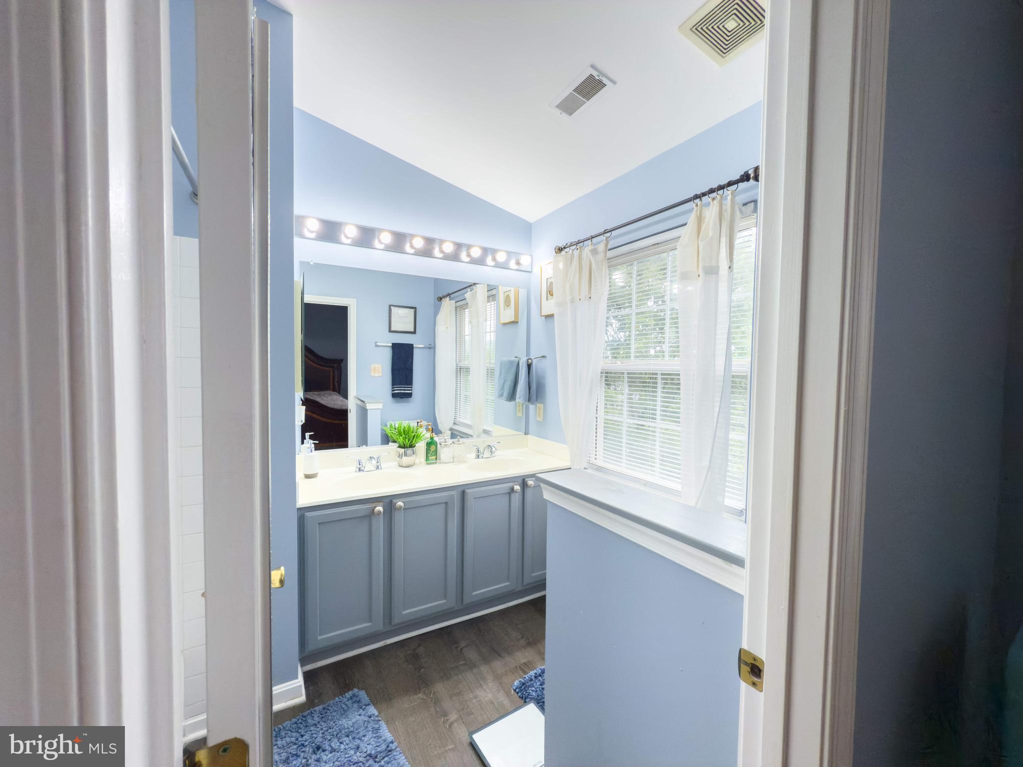 OVERLOOK - Residential