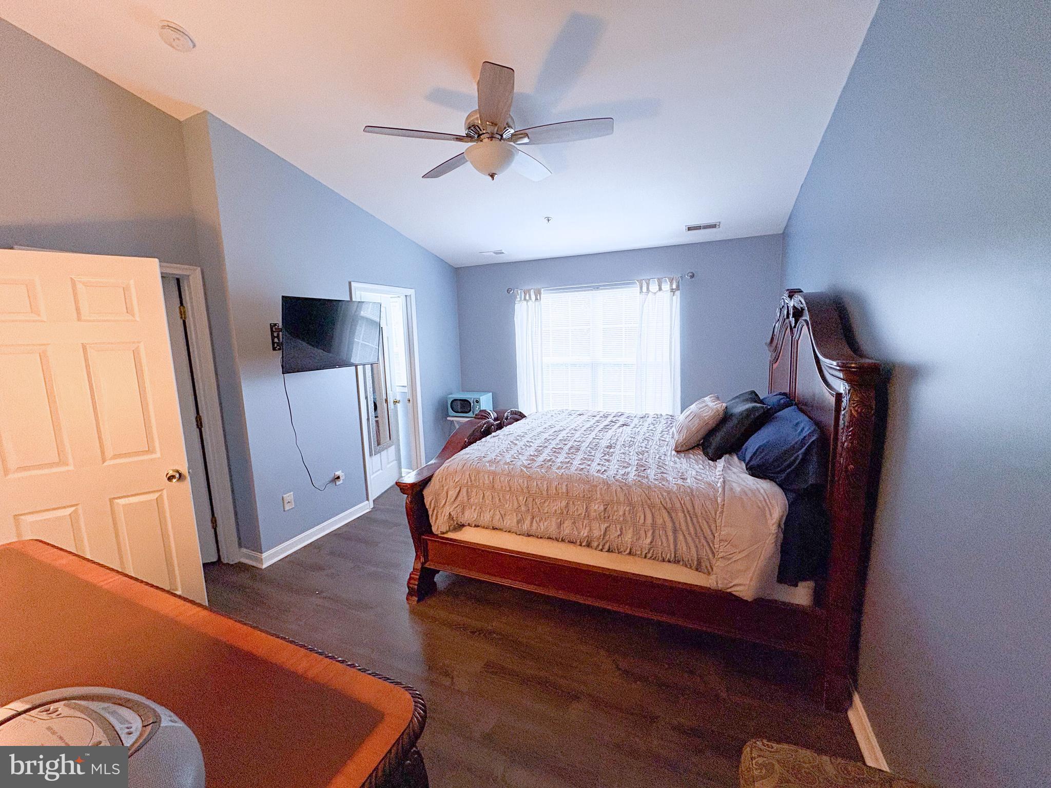 OVERLOOK - Residential