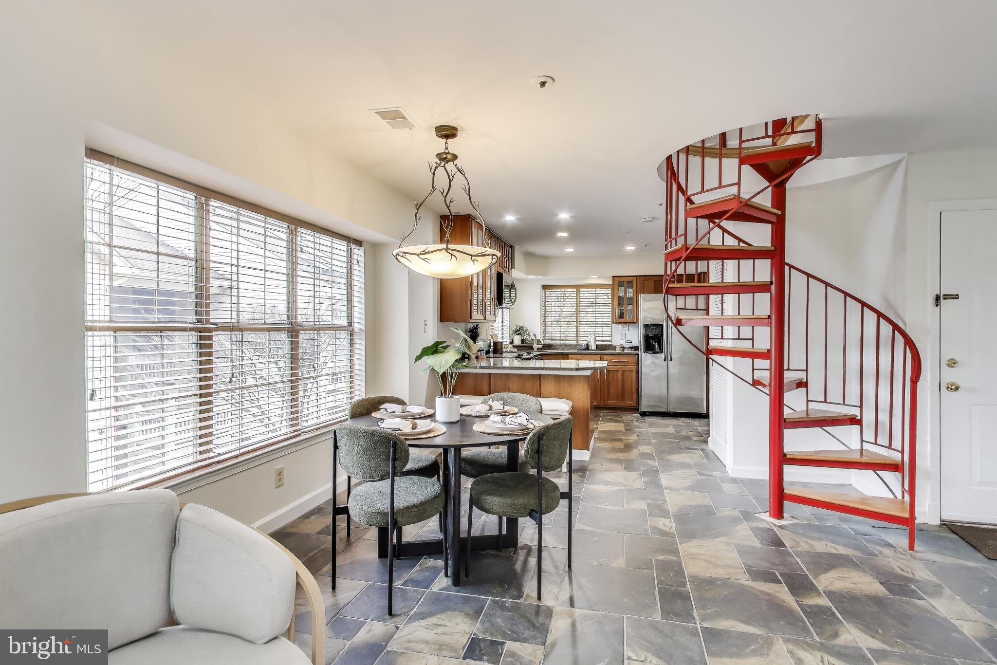 BENTLEY PLACE - Residential