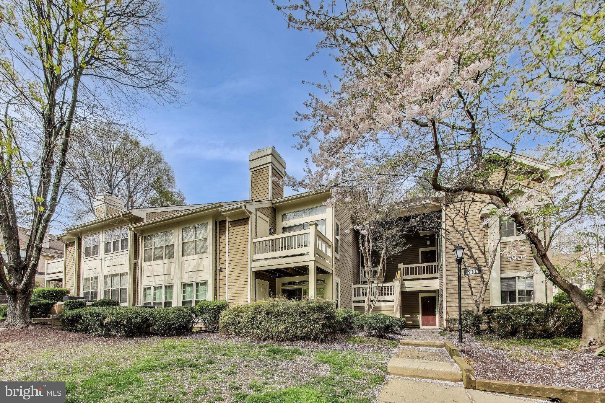 BENTLEY PLACE - Residential