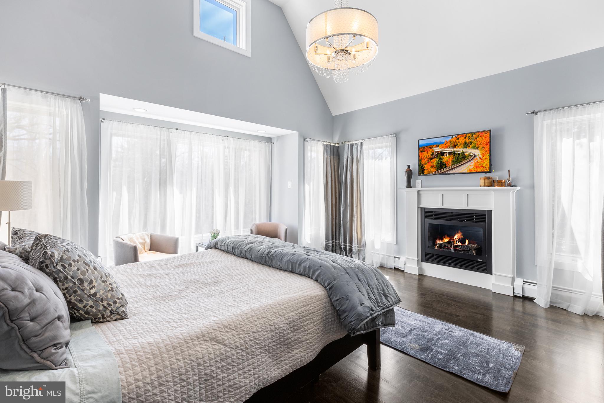 GWYNEDD CHASE - Residential