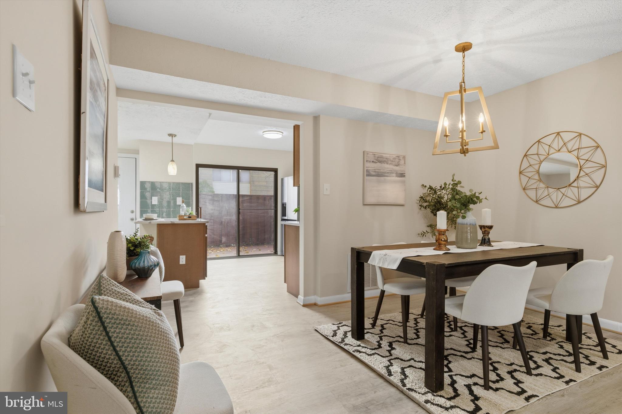 SLADE VILLAGE - Residential