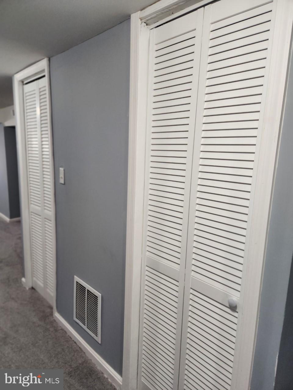 EAST SIDE - Residential