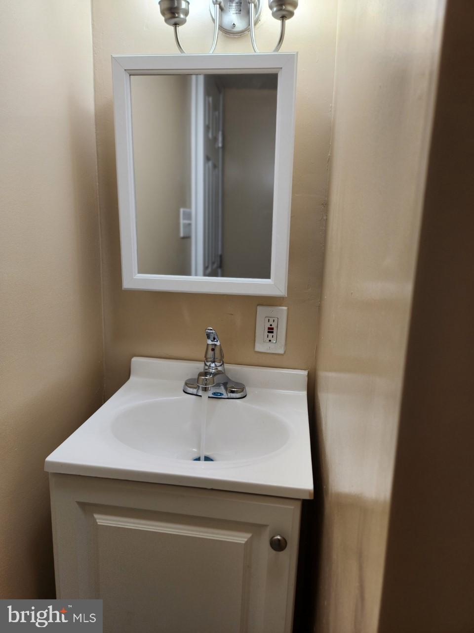 EAST SIDE - Residential