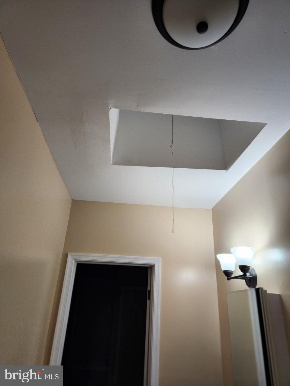 EAST SIDE - Residential