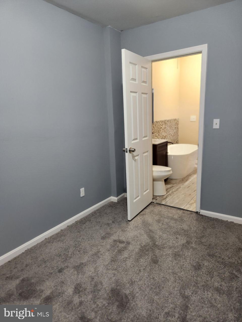 EAST SIDE - Residential