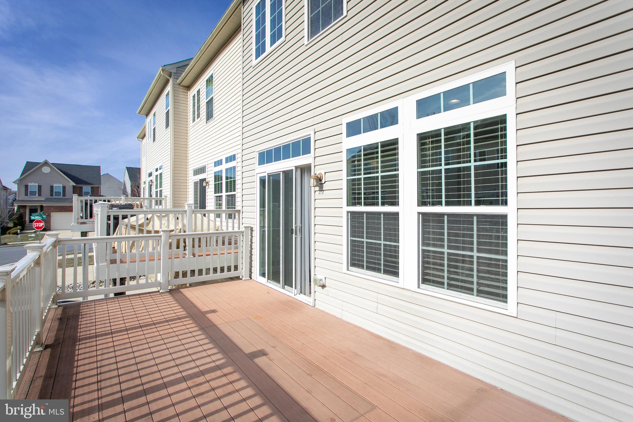 THE PARK AT ADDISON METRO - Residential