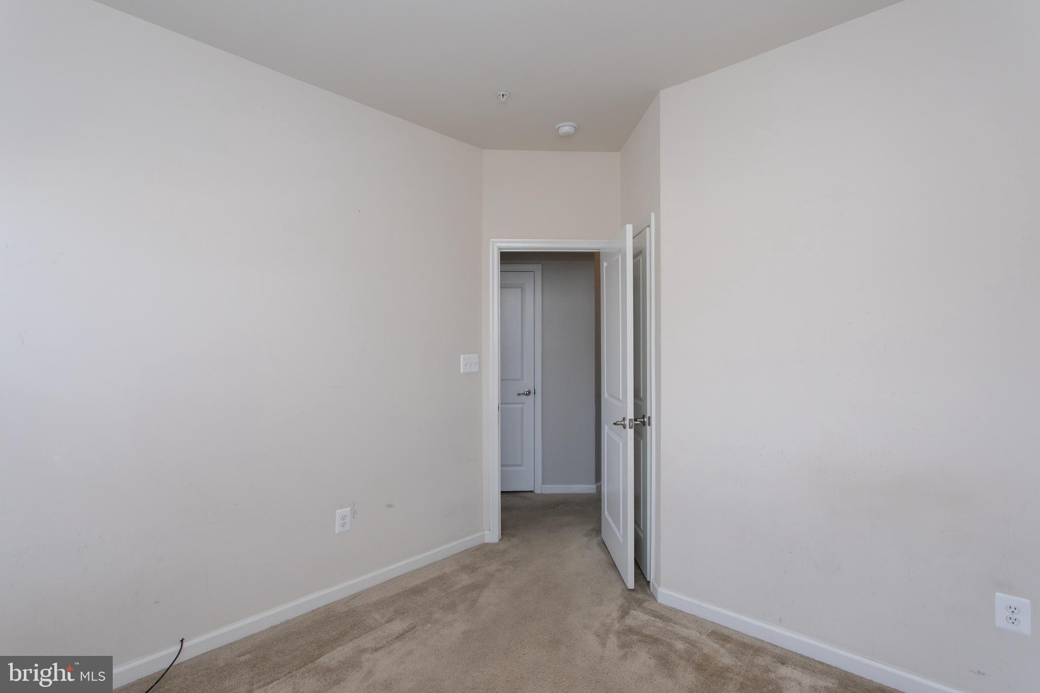 THE PARK AT ADDISON METRO - Residential