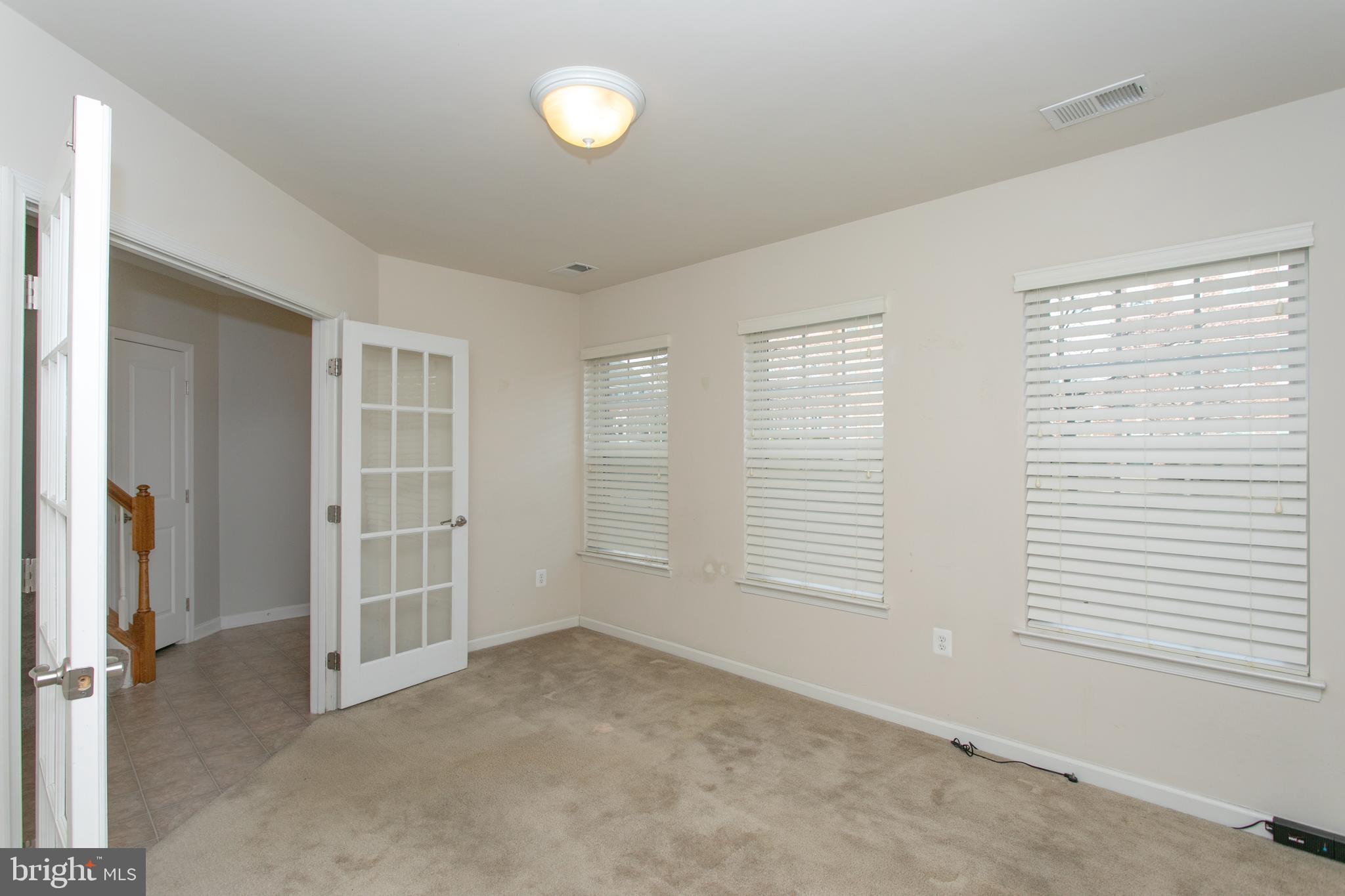 THE PARK AT ADDISON METRO - Residential