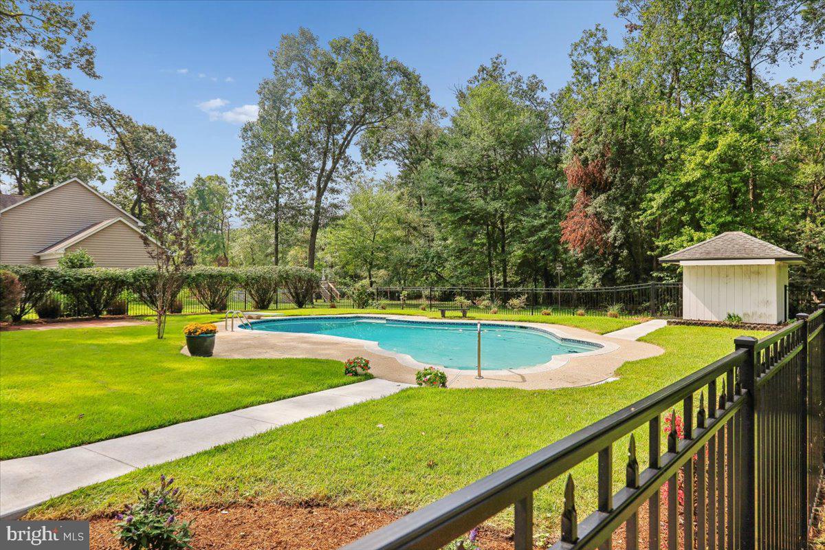 833 MEADOW ROAD