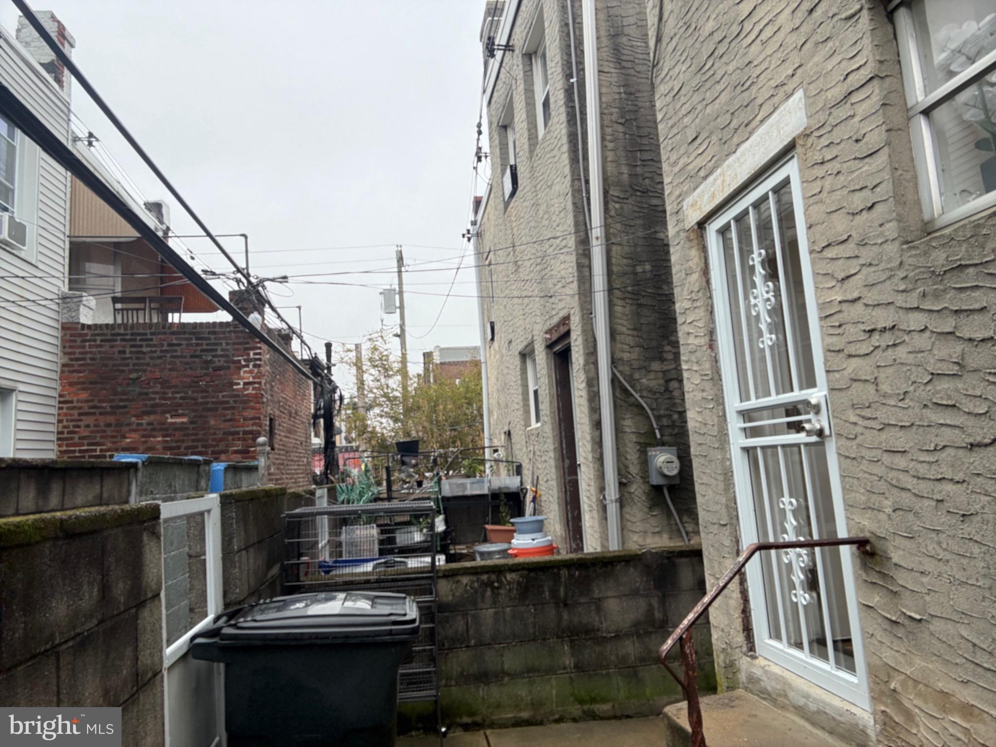 WEST PASSYUNK - Residential