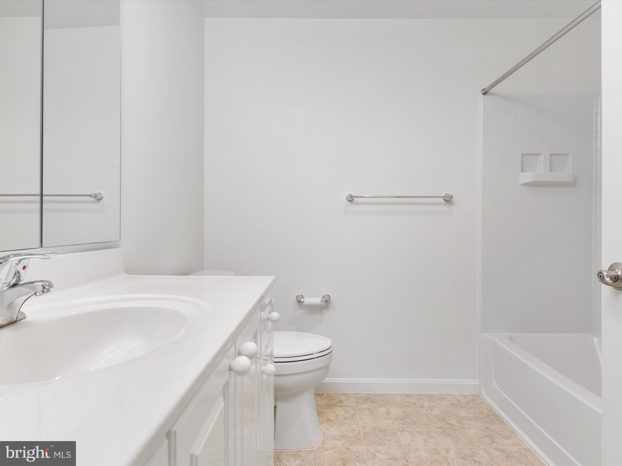 THE RESERVE AT HERITAGE HARBOUR - Residential