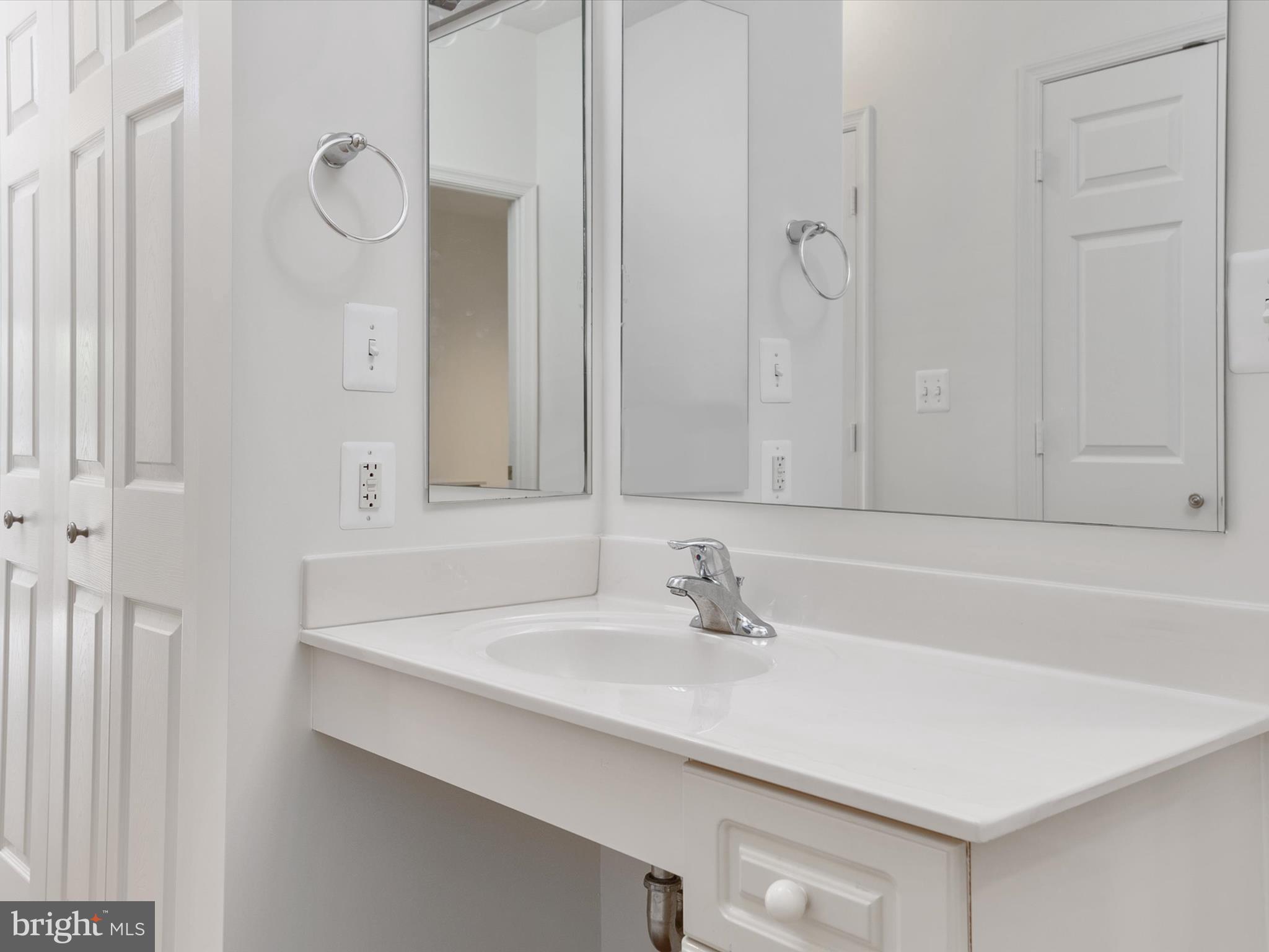 THE RESERVE AT HERITAGE HARBOUR - Residential