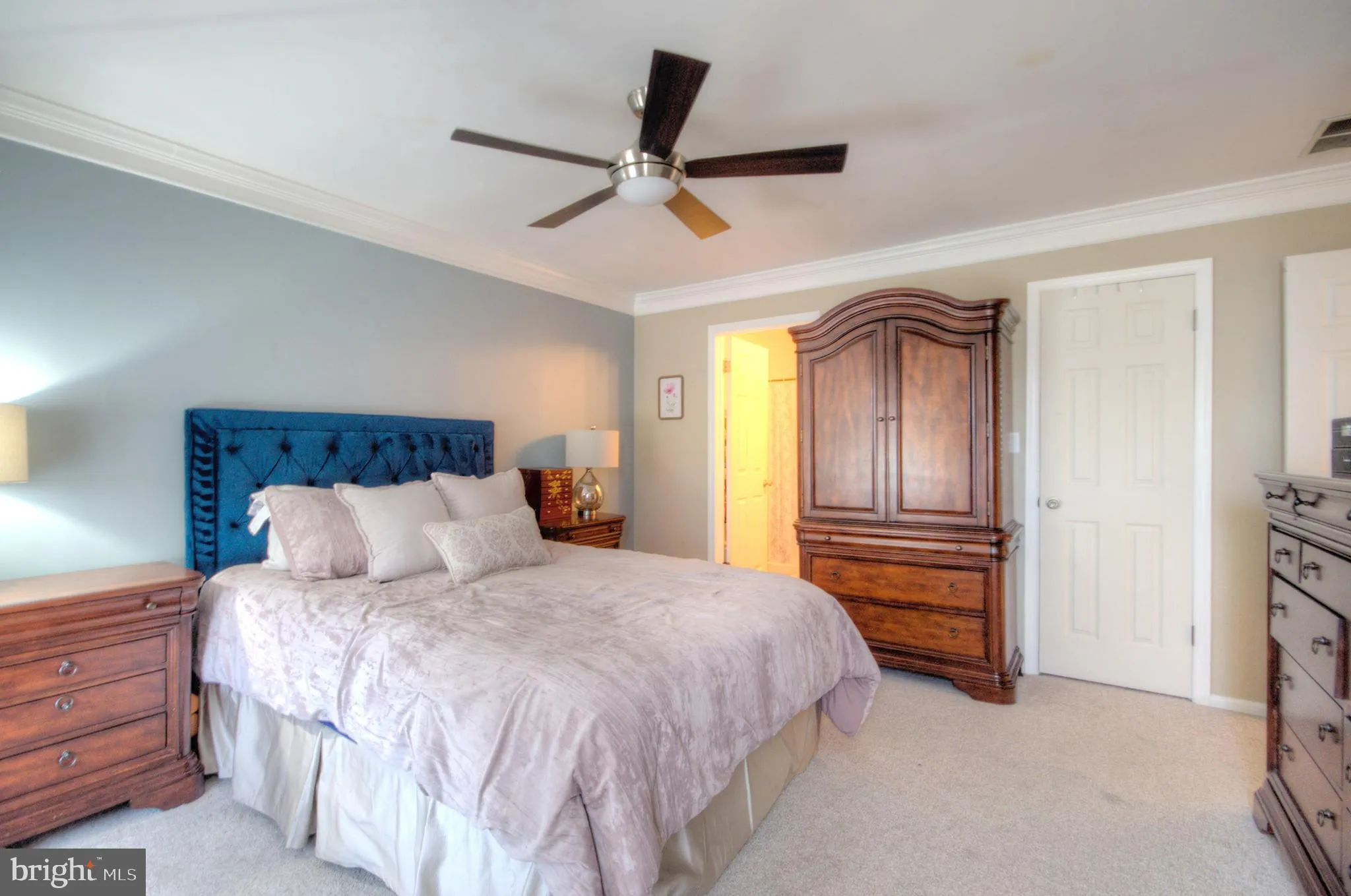 Deptford, New Jersey 08096, United States, 2 Bedrooms Bedrooms, ,3 BathroomsBathrooms,Residential,Active,112702