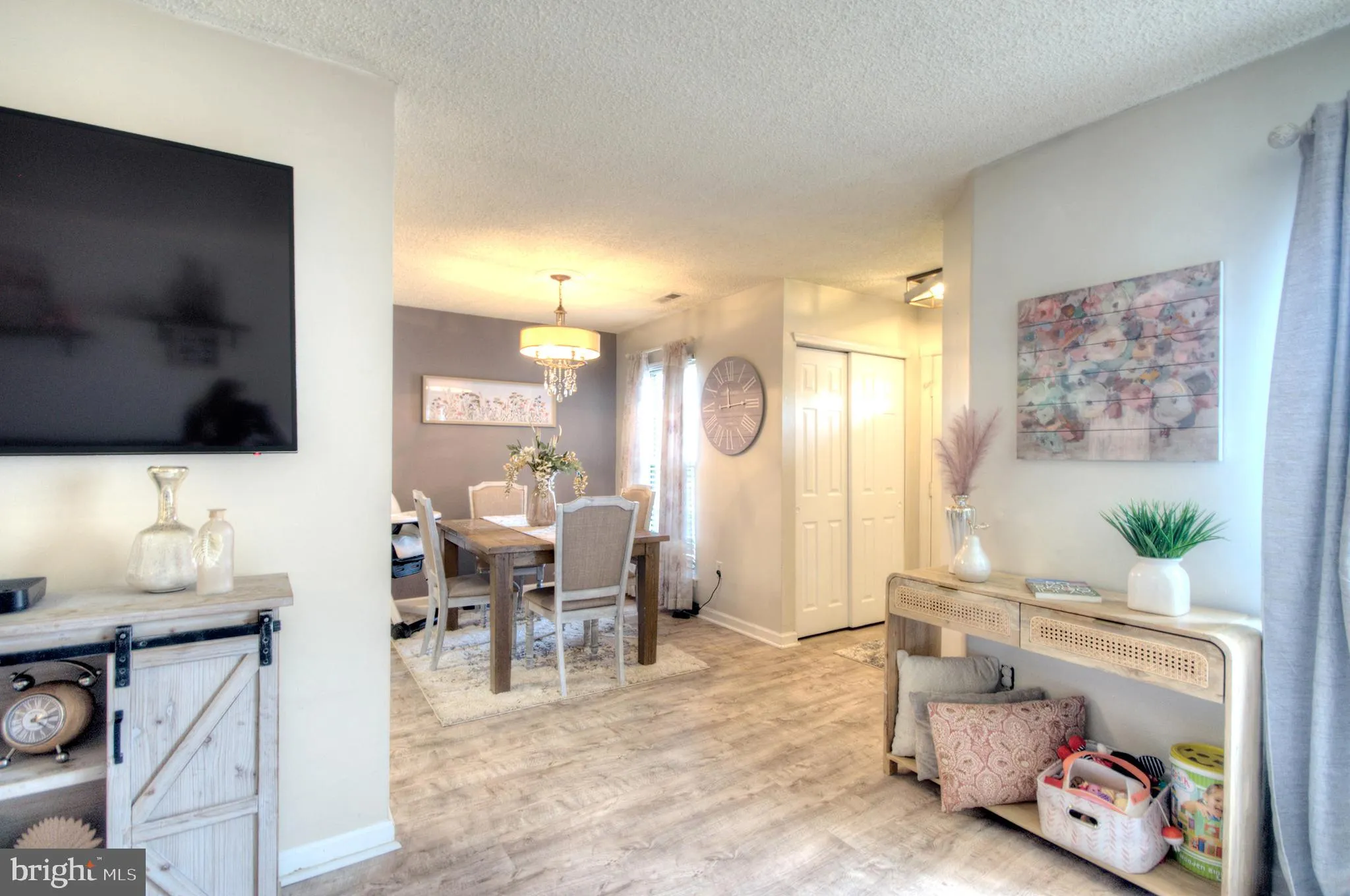 Deptford, New Jersey 08096, United States, 2 Bedrooms Bedrooms, ,3 BathroomsBathrooms,Residential,Active,112702