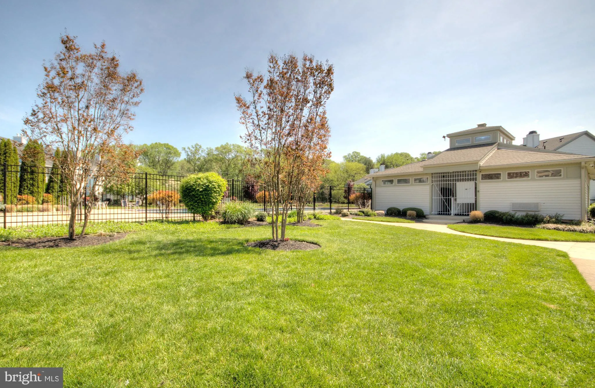 Deptford, New Jersey 08096, United States, 2 Bedrooms Bedrooms, ,3 BathroomsBathrooms,Residential,Active,112702