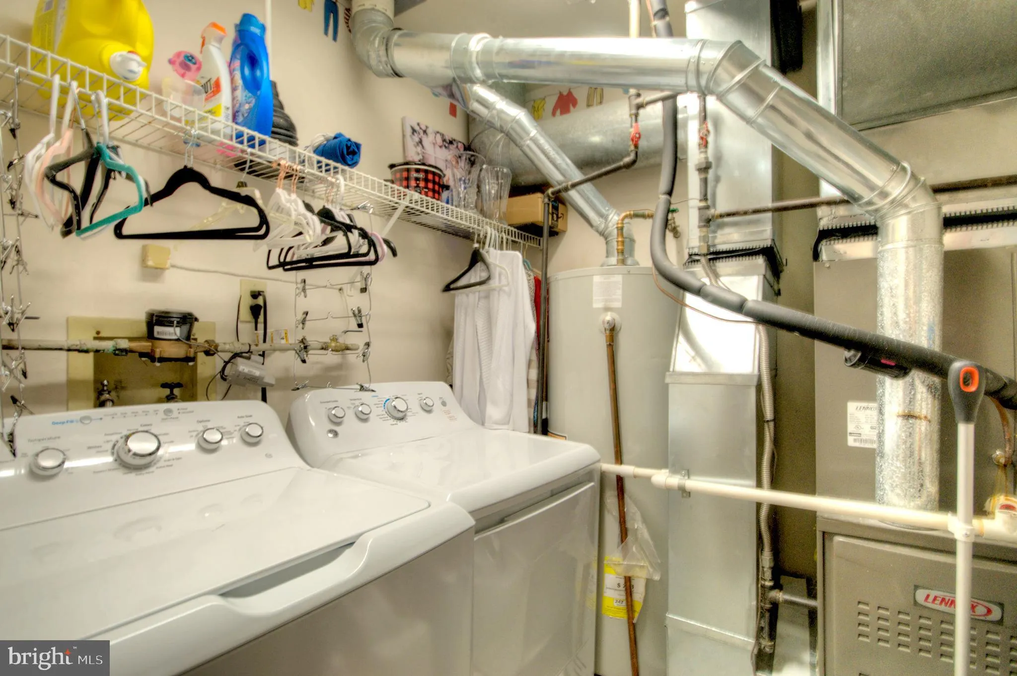 Deptford, New Jersey 08096, United States, 2 Bedrooms Bedrooms, ,3 BathroomsBathrooms,Residential,Active,112702