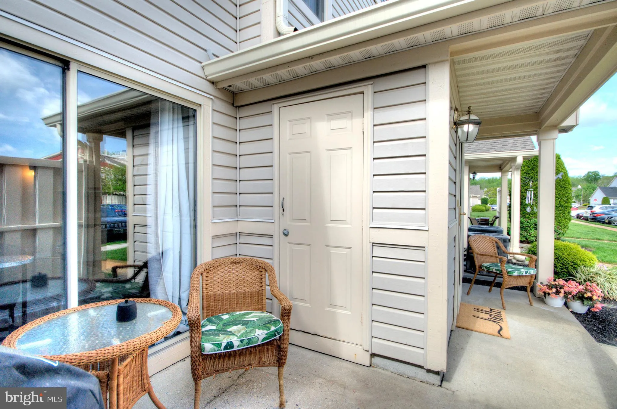 Deptford, New Jersey 08096, United States, 2 Bedrooms Bedrooms, ,3 BathroomsBathrooms,Residential,Active,112702