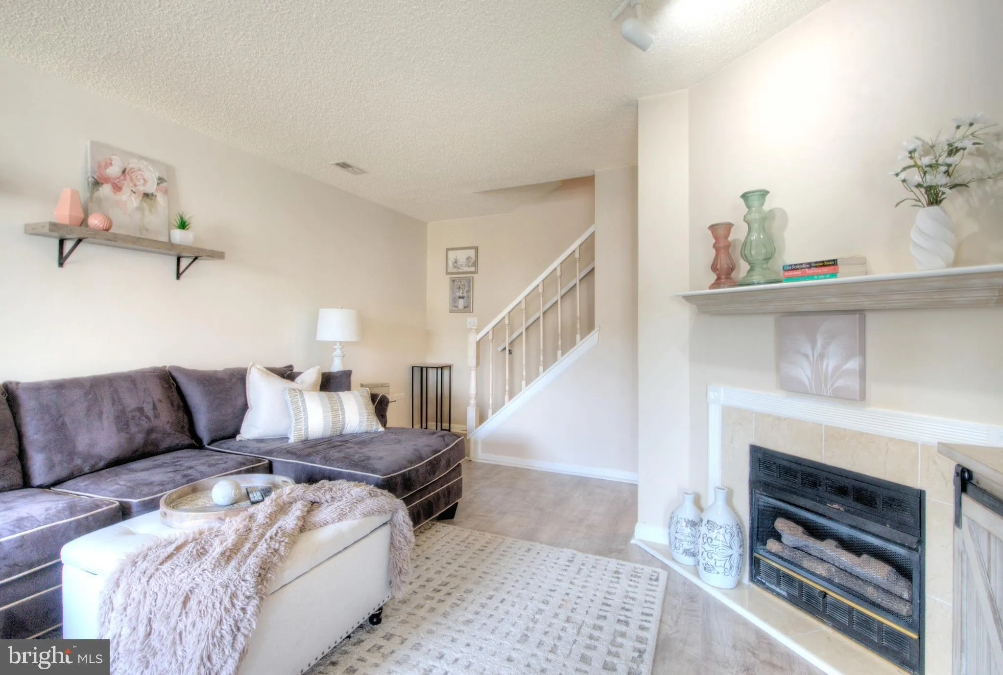 Deptford, New Jersey 08096, United States, 2 Bedrooms Bedrooms, ,3 BathroomsBathrooms,Residential,Active,112702