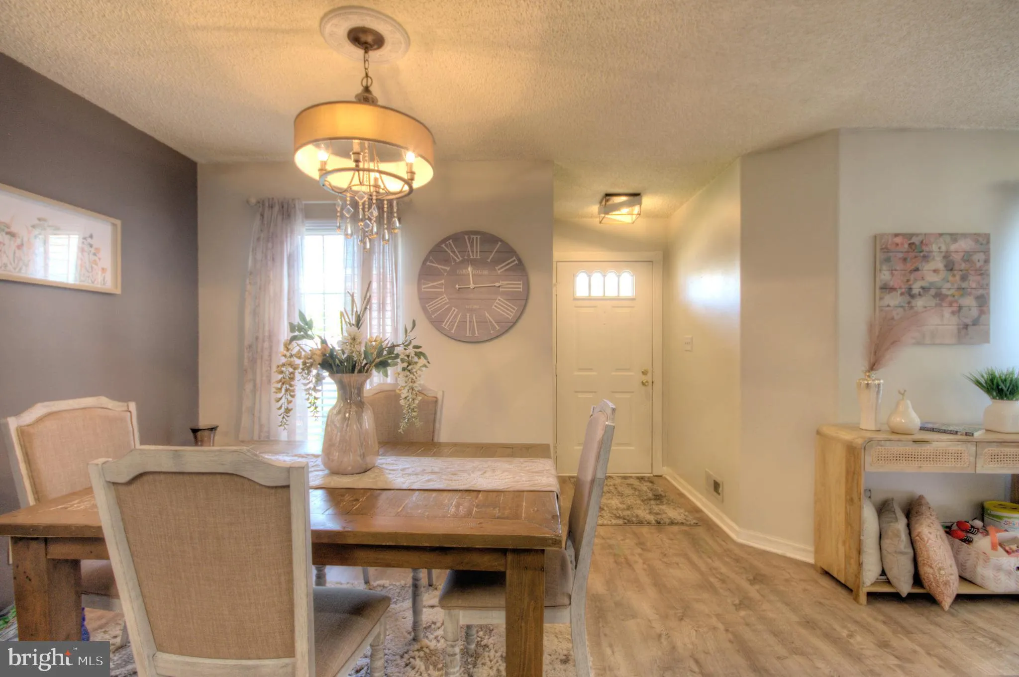 Deptford, New Jersey 08096, United States, 2 Bedrooms Bedrooms, ,3 BathroomsBathrooms,Residential,Active,112702