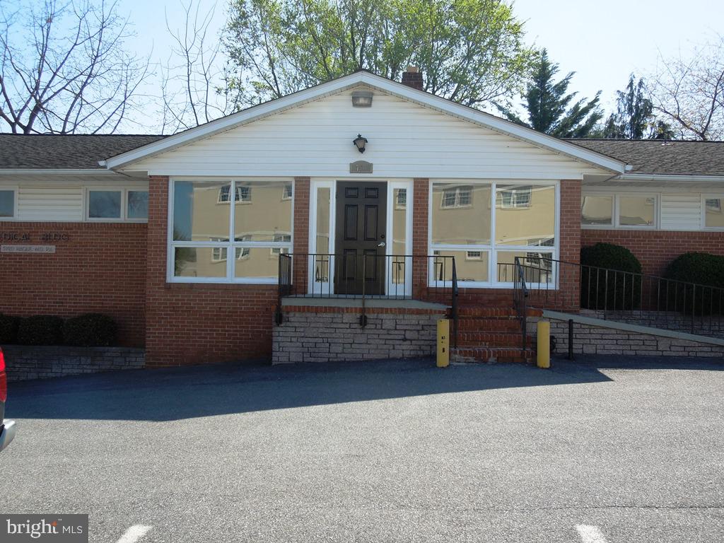 NONE AVAILABLE - Commercial Lease