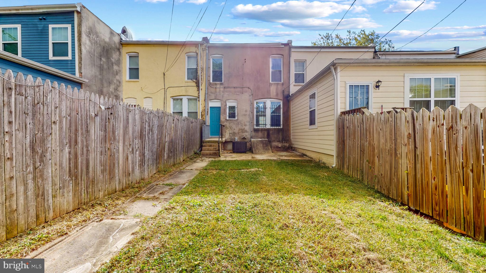 WOODBOURNE HEIGHTS - Residential