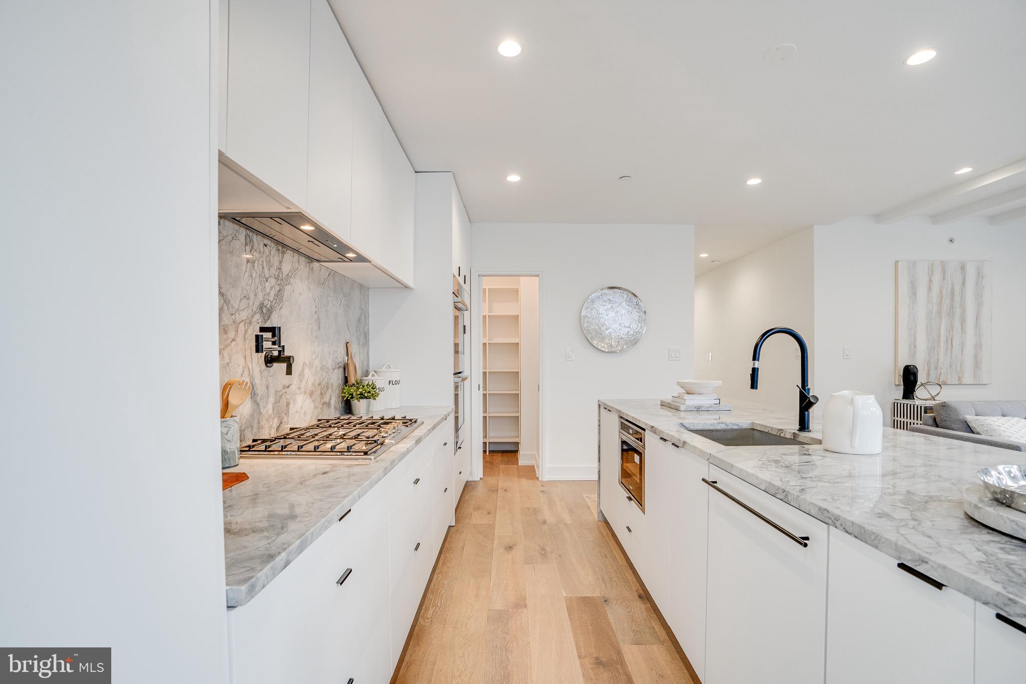 GRADUATE HOSPITAL - Residential