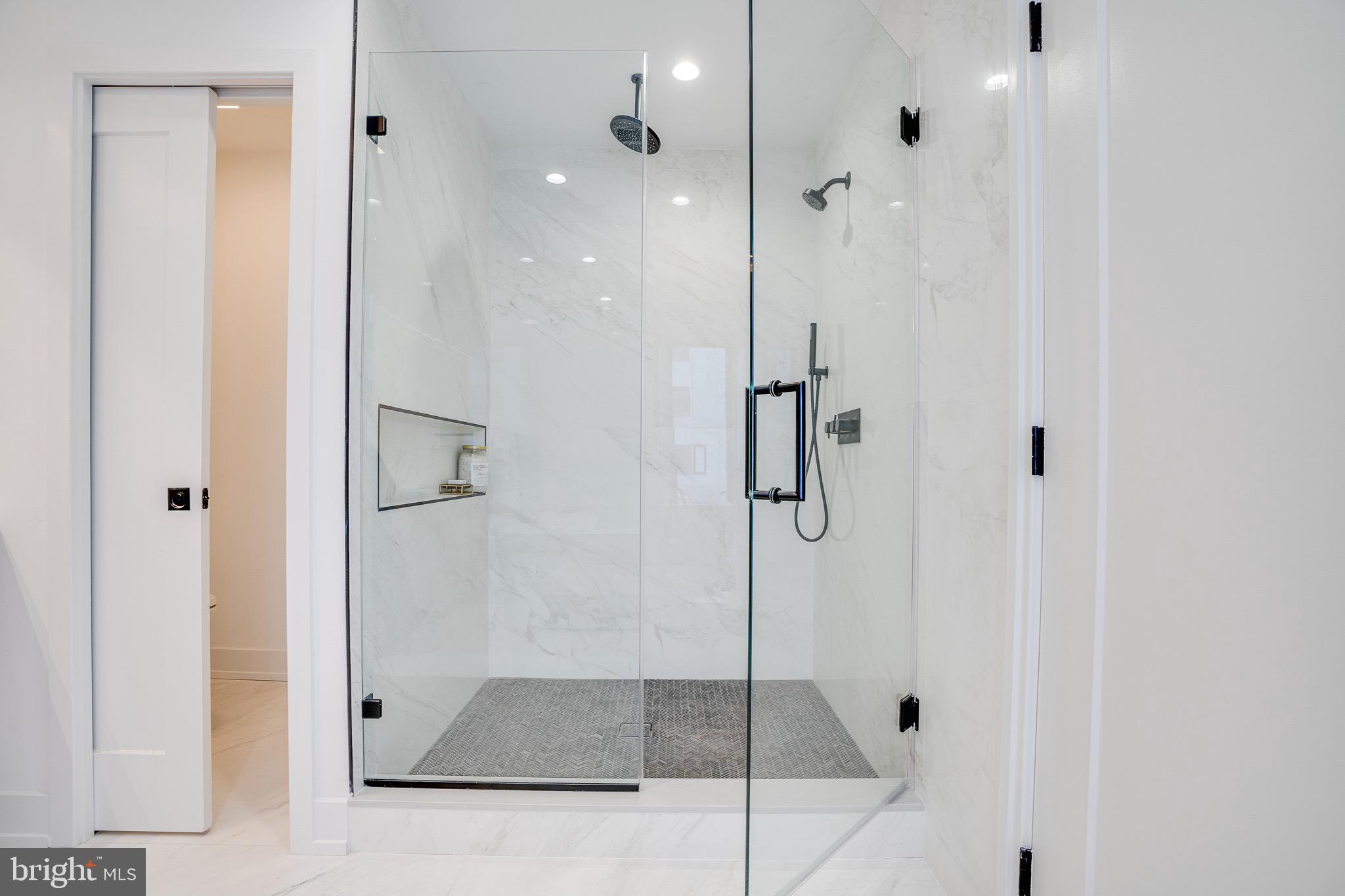 GRADUATE HOSPITAL - Residential