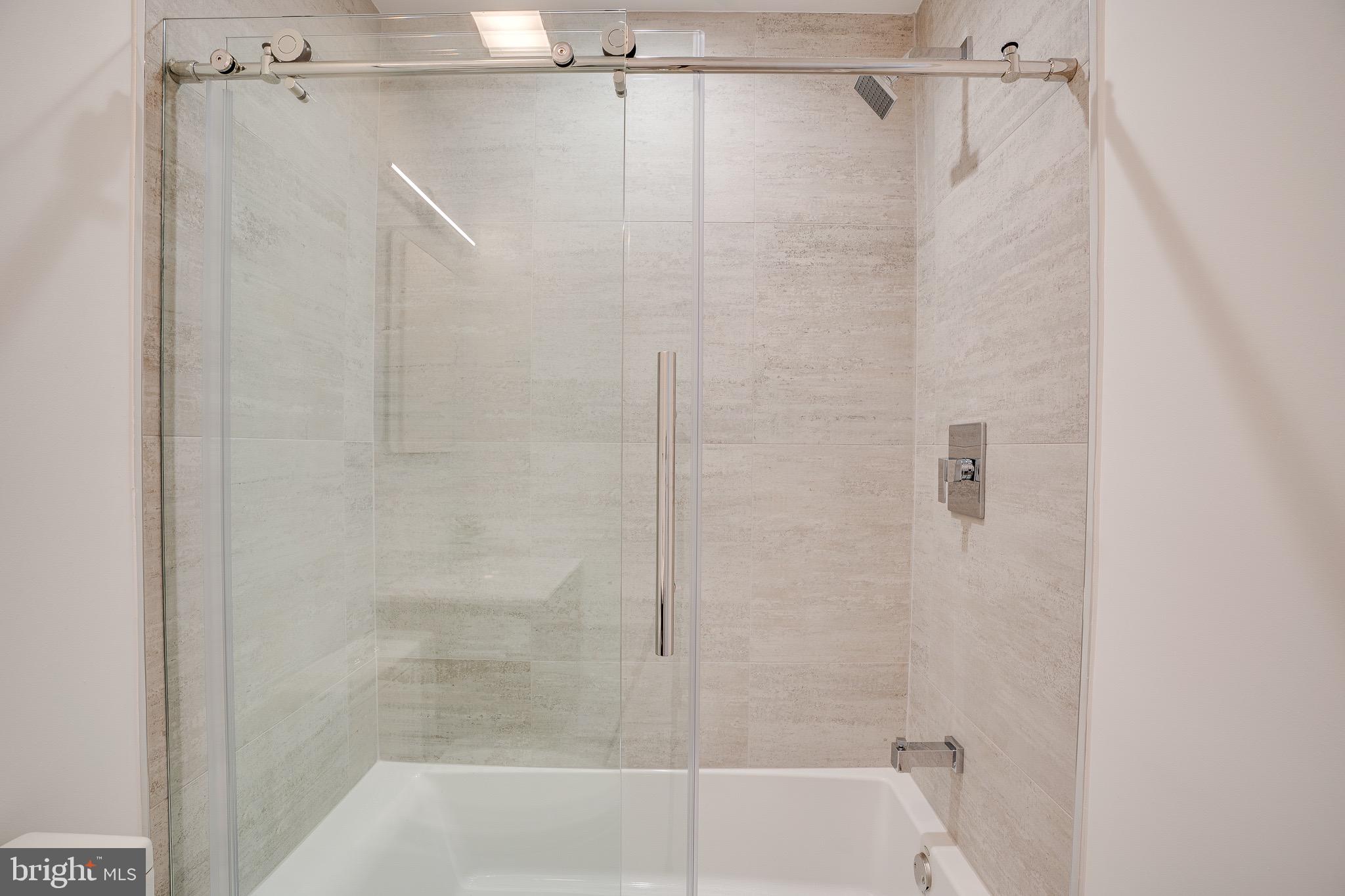 GRADUATE HOSPITAL - Residential