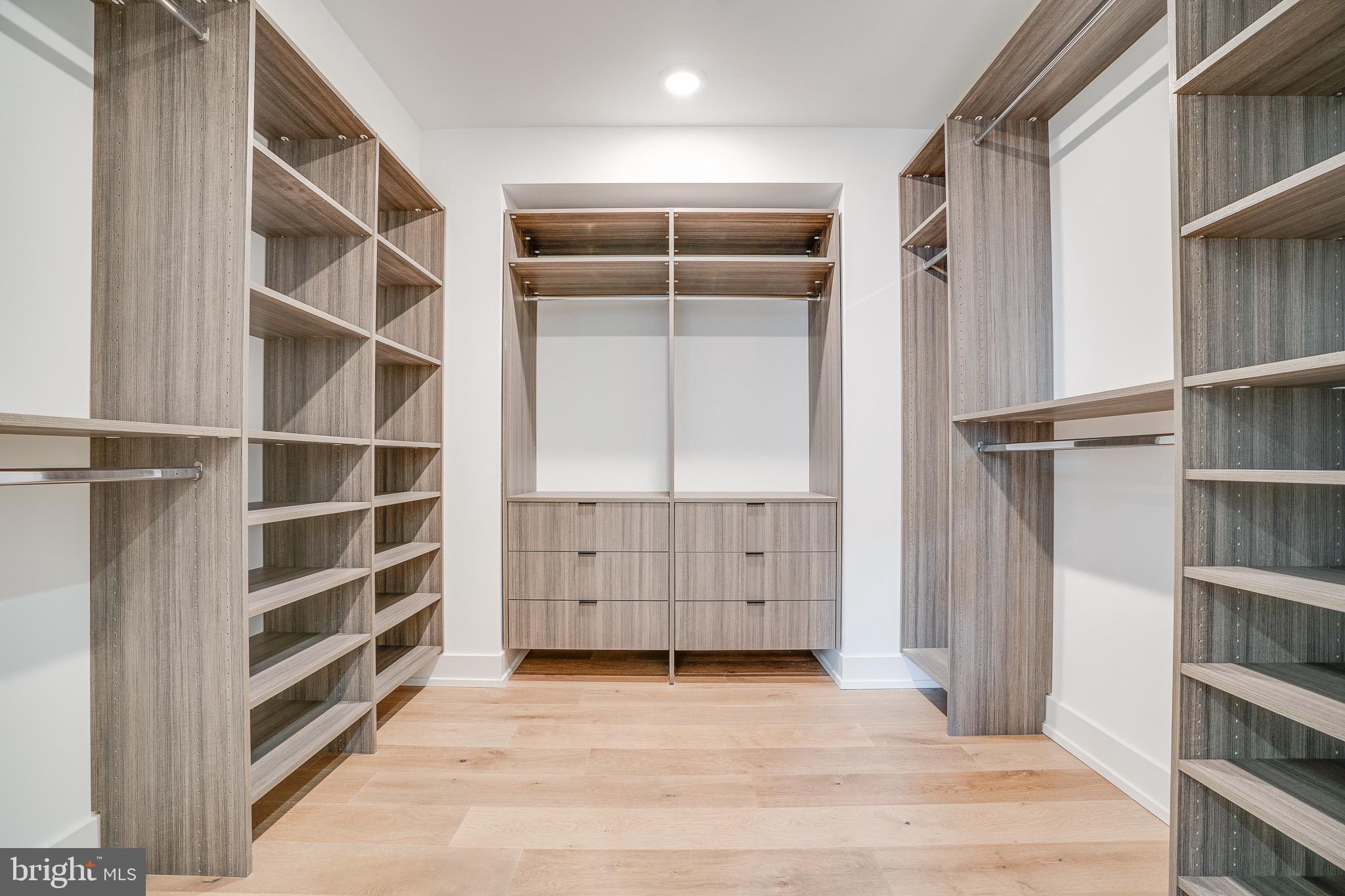 GRADUATE HOSPITAL - Residential