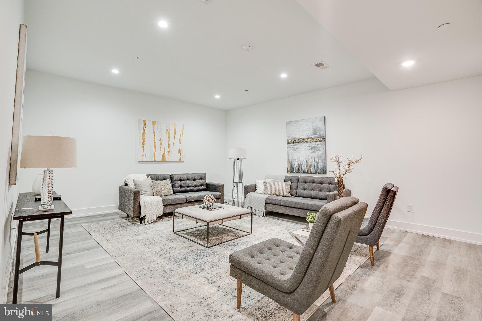 GRADUATE HOSPITAL - Residential