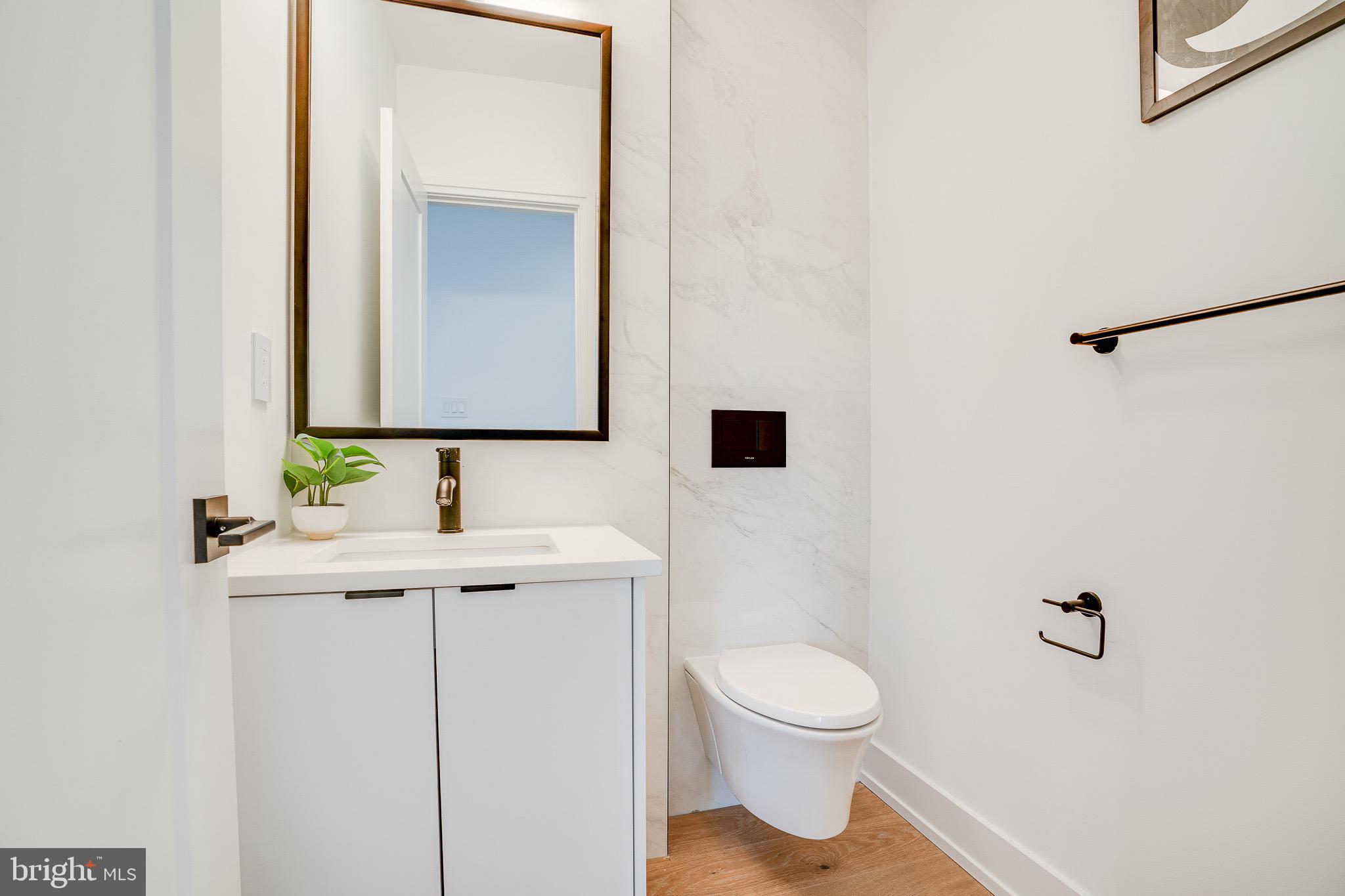 GRADUATE HOSPITAL - Residential