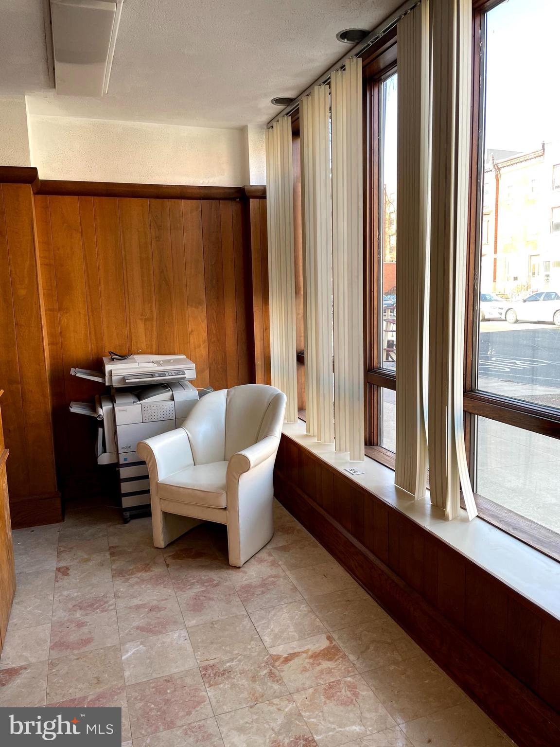 WHARTON - Commercial Lease